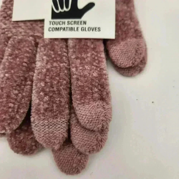 NWT C.C Glove SmartTips Touch Screen Compatible Gloves‎ Rose O/S Chenille Gift - Picture 3 of 7